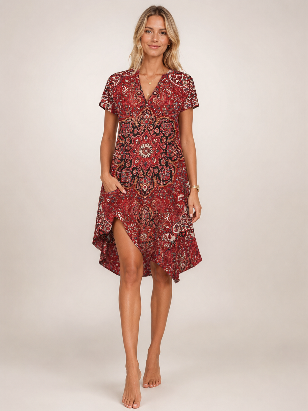 Klara | Geblümtes Mini-Hemdkleid mit V-Ausschnitt
