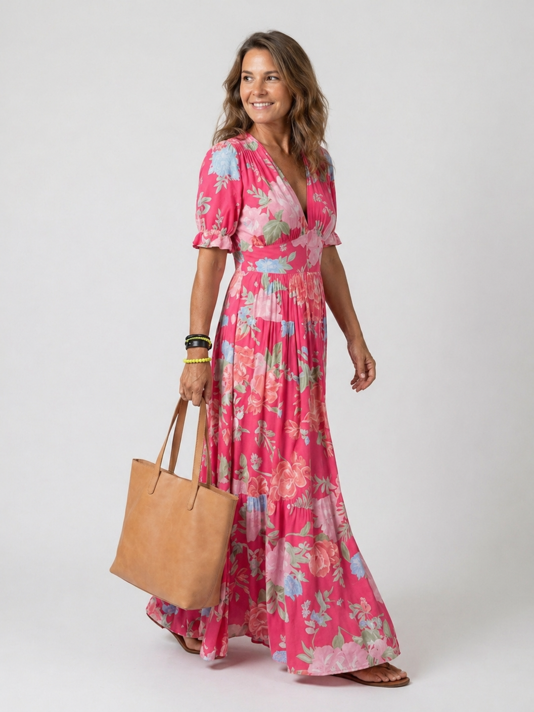 Clara | Kurzärmeliges Midi-Kleid mit V-Ausschnitt und Blumenmuster