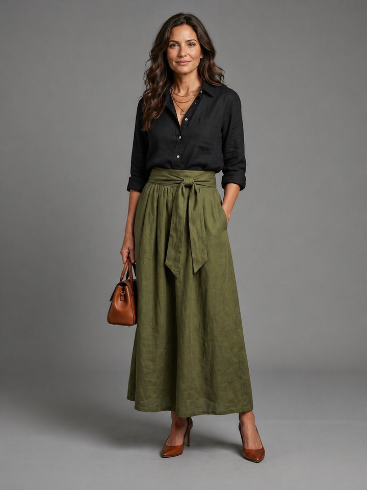 Helene | Zweiteiliges Set: schwarze Bluse und olivgrüner Midirock