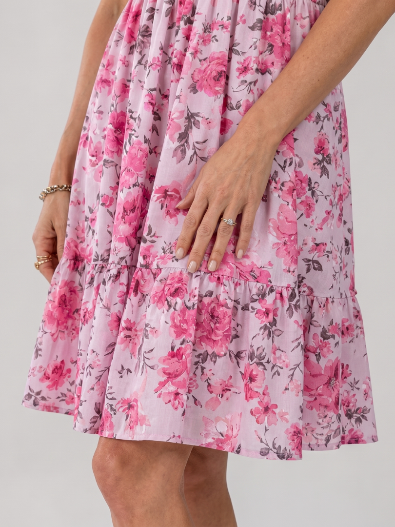 Annika-Sommerkleid-mit-Bluetenmuster-02