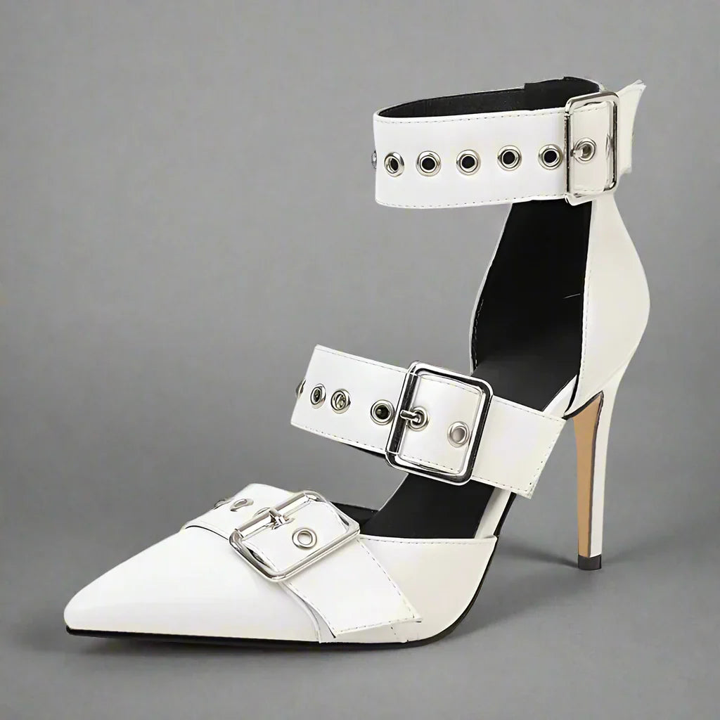 Konstanze | Spitze Stiletto-Pumps mit Schnallenriemen – Ansicht 09
