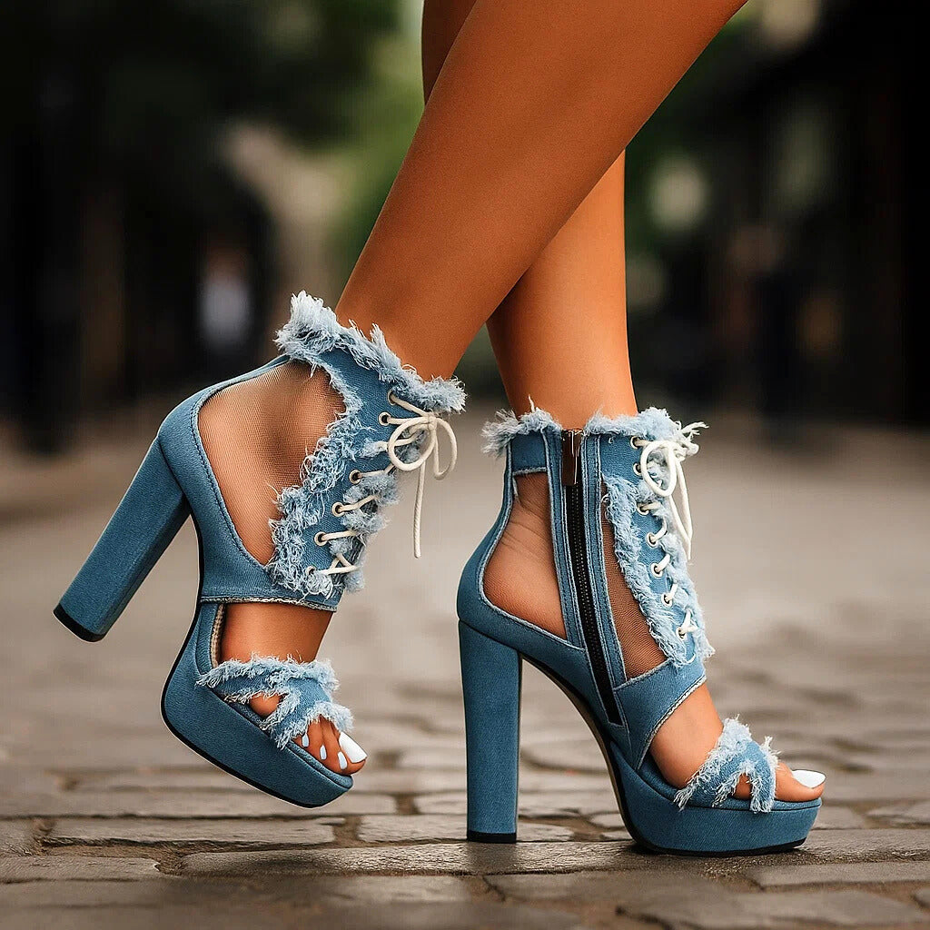 Brunhilde | Plateau-Sandalette mit Denim &amp; Fransen – Ansicht 03