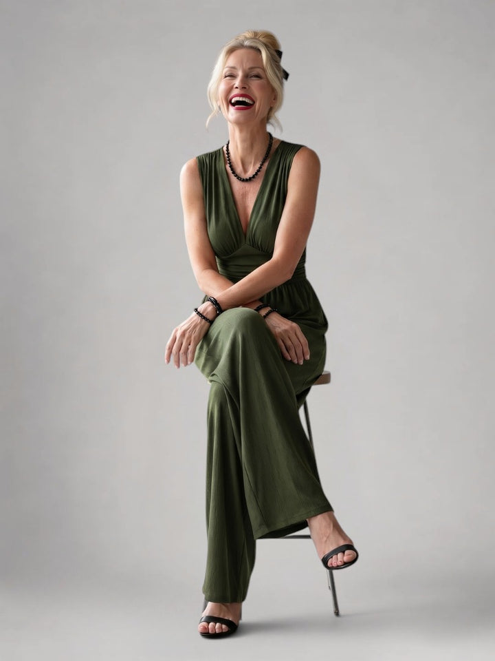 Claudia | Weiter Jumpsuit mit V-Ausschnitt