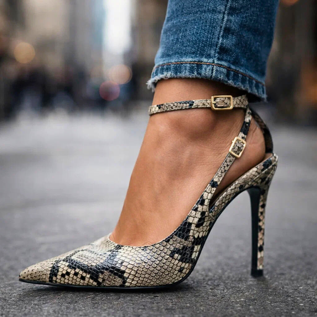Ernestine | Spitze Stiletto-Pumps mit Knöchelriemen – Ansicht 06