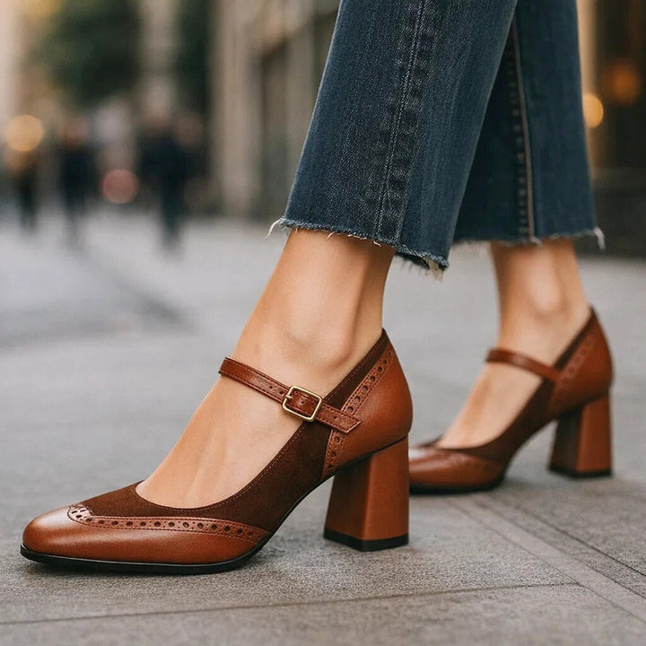 Felizitas | Mary-Jane-Pumps mit Blockabsatz &amp; Riemen – Ansicht 02
