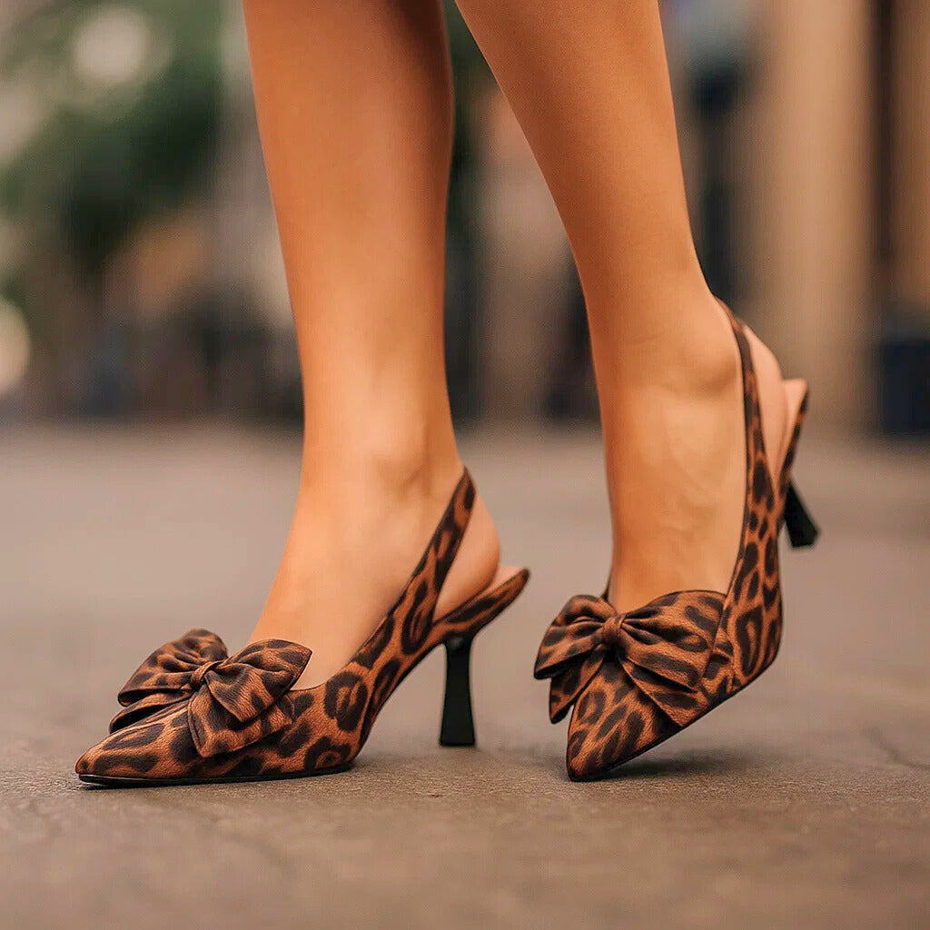 Hermine | Slingback-Sandalette mit Leopardmuster &amp; Schleife – Ansicht 01