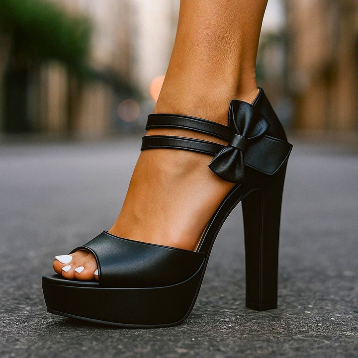 Lieselotte | Stiletto-Sandalette mit Schleifendetail – Ansicht 13