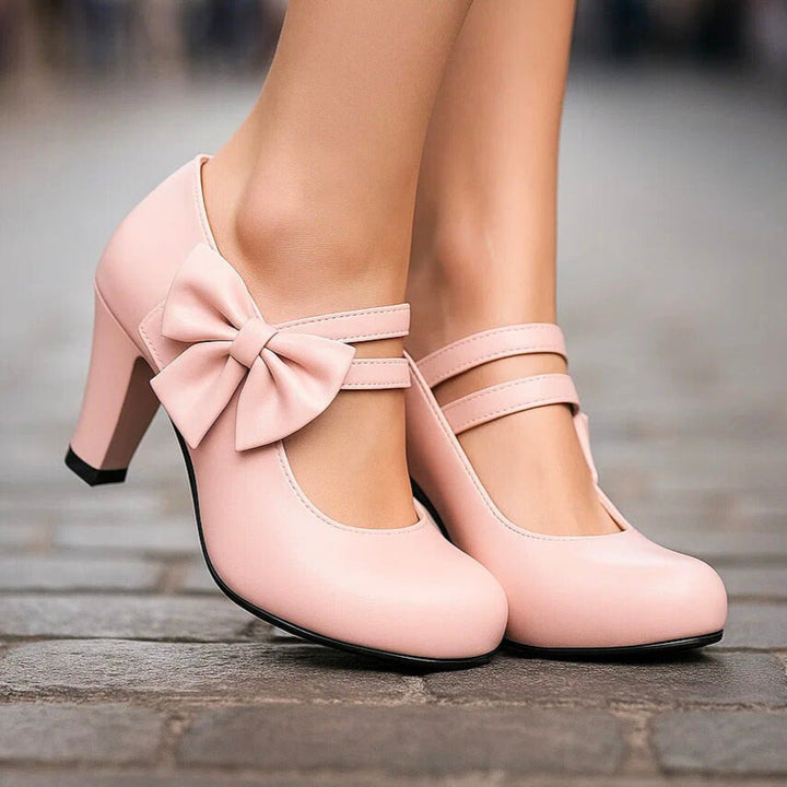 Margarete | Mary-Jane-Pumps mit Blockabsatz &amp; Schleife – Ansicht 04
