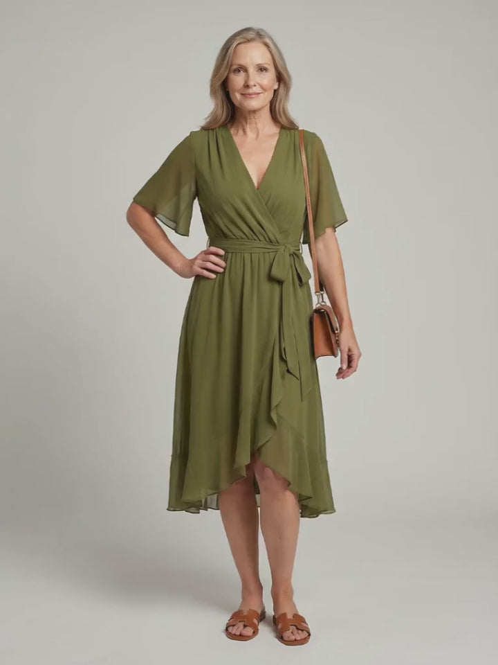 Nina | Midikleid mit Wickeloptik und fließendem Saum