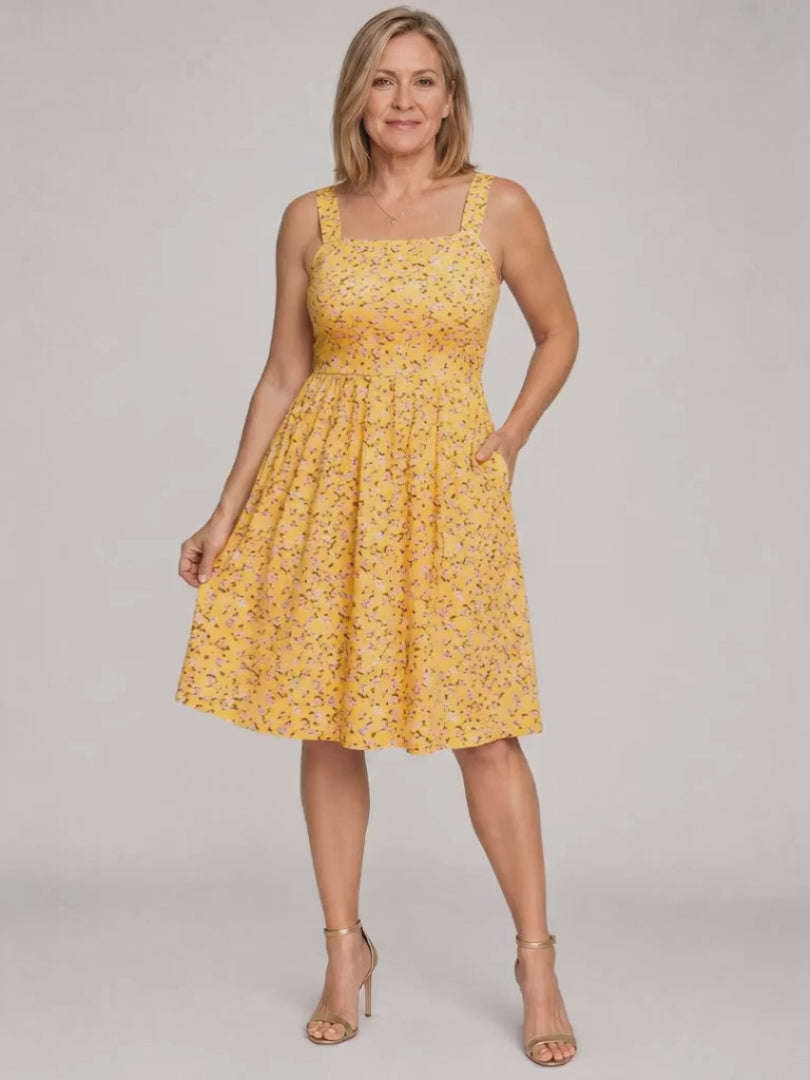Susanne – Kleid mit Karree-Ausschnitt