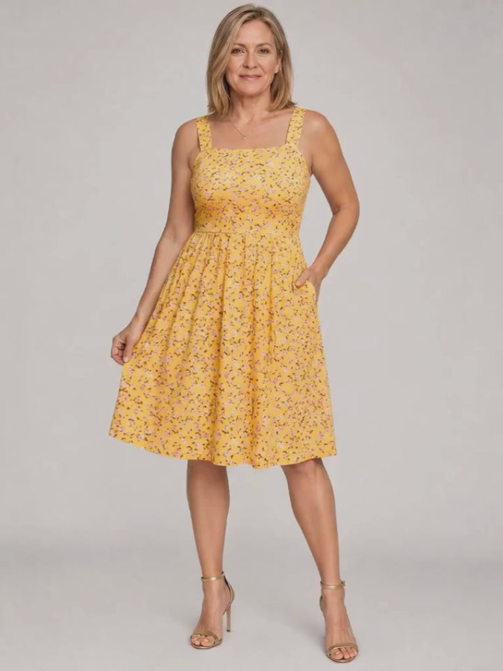 Susanne – Kleid mit Karree-Ausschnitt