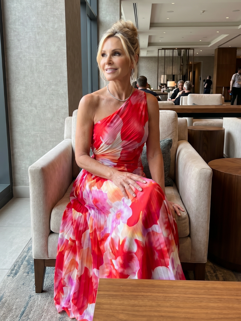 Rosalinde Schulterfreies Plissee-Midikleid – Ansicht 05