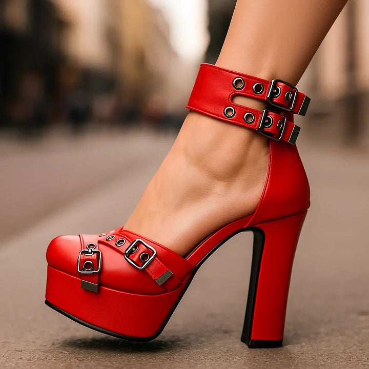 Sieglinde | Plateau-Sandalette mit Schnallenriemen – Ansicht 02