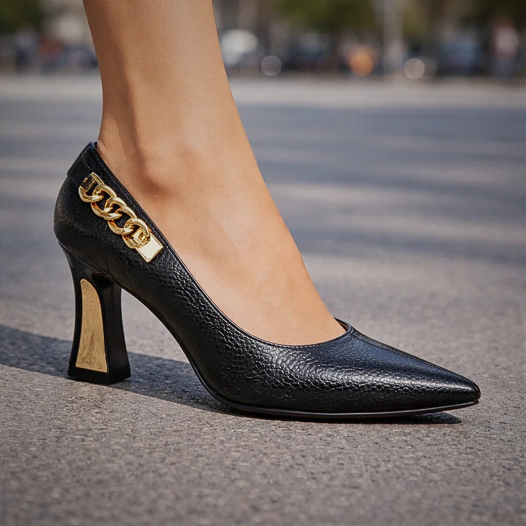 Wilhelmine | Stiletto-Pumps mit Schlangenoptik &amp; Golddetail – Ansicht 03