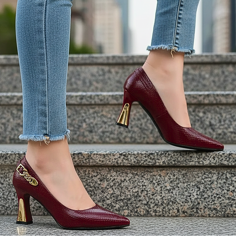 Wilhelmine | Stiletto-Pumps mit Schlangenoptik &amp; Golddetail – Ansicht 09